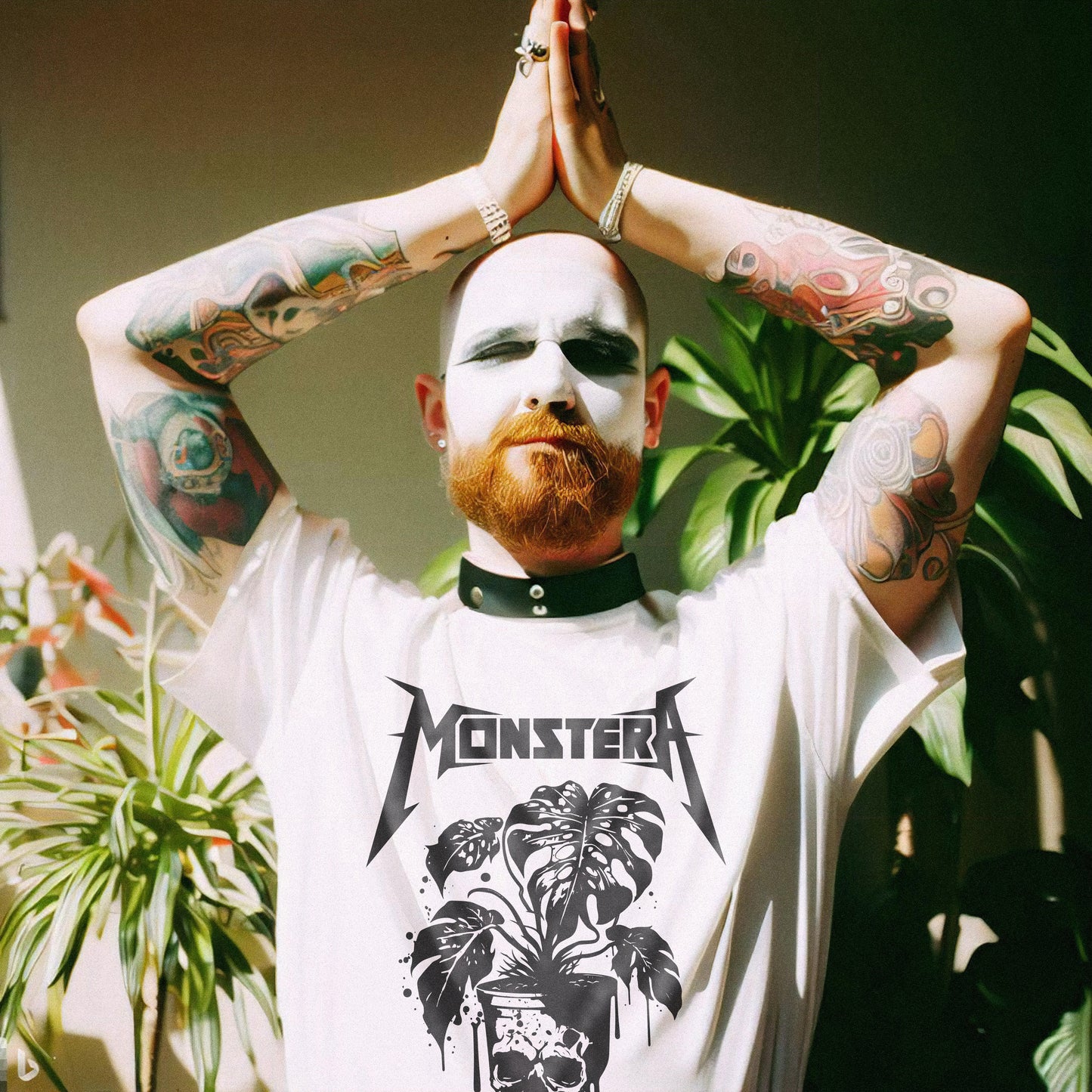 Monstera T Shirt - Master of Plants